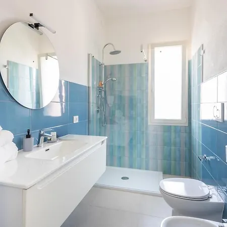 Apartman Mary - 3 Bedrooms And 3 Private Bathrooms Free Wifi Oristano
