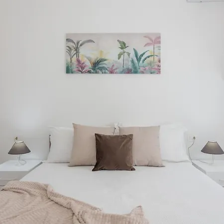 Apartman Mary - 3 Bedrooms And 3 Private Bathrooms Free Wifi